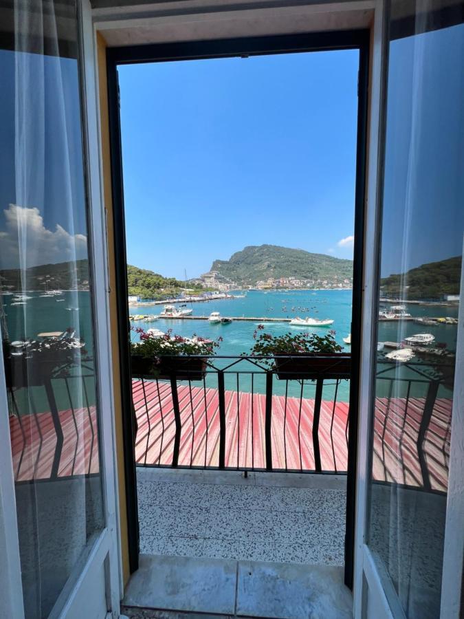 Locanda Lorena Hotel Портовенере Екстериор снимка